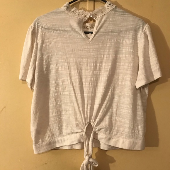 Blouse - Picture 2 of 3